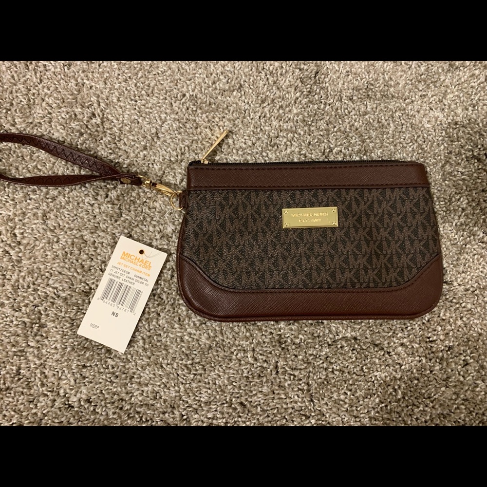 Michael Kors wristlet